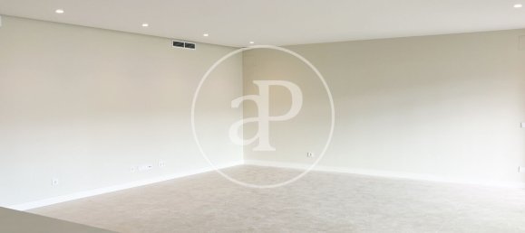 4 bedrooms Apartment in Alcobendas, Spain No. 172648 14