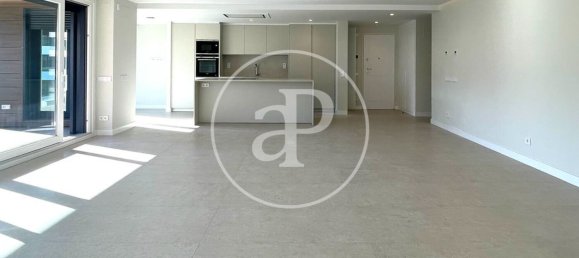 4 bedrooms Apartment in Alcobendas, Spain No. 172648 8