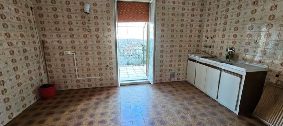 4 rooms House in Enna, Italy No. 33810 7