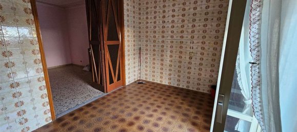 4 rooms House in Enna, Italy No. 33810 5