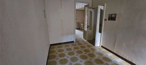 4 rooms House in Enna, Italy No. 33810 14