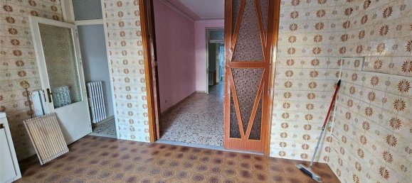 4 rooms House in Enna, Italy No. 33810 4