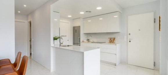 2 Schlafzimmer Wohnung in Benidorm, Spain, Nr. 2669 9