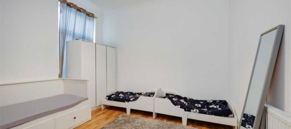 Квартира с 2 спальнями в Криклвуд, Великобритания № 5714 4