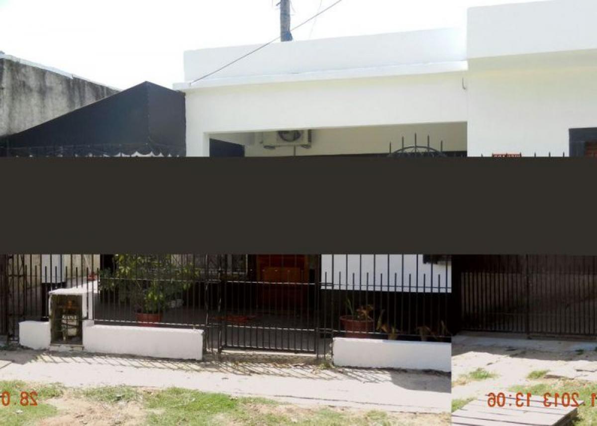 2 bedrooms House in Quilmes, Argentina No. 11286