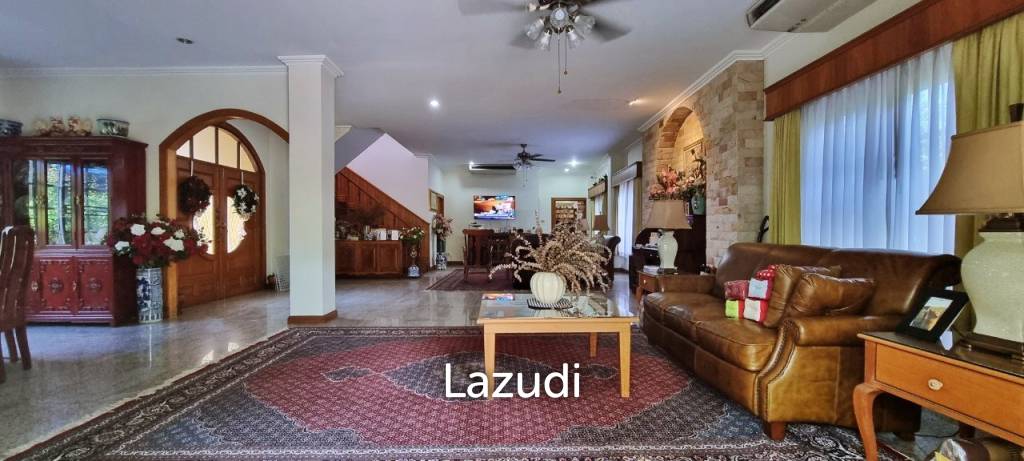 7 bedrooms Cafe / restaurant in Pattaya, Thailand No. 16255