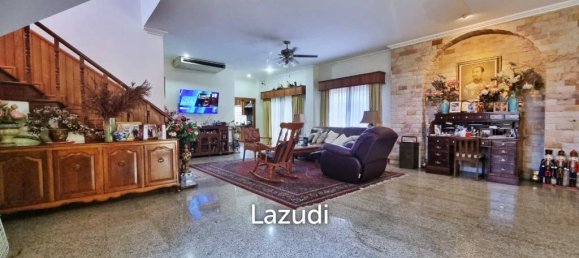 7 bedrooms Cafe / restaurant in Pattaya, Thailand No. 16255 5