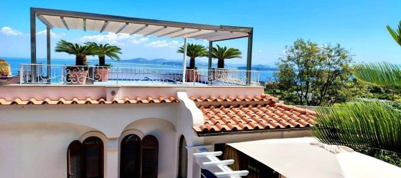 3 bedrooms Villa in Casamicciola Terme, Italy No. 344919 44