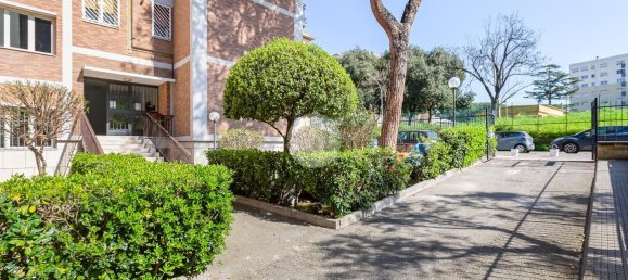 3غرفة شقة في Rome, Italy رقم 41176 46