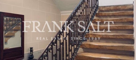 3 bedrooms Townhouse in Saint Julian's, Malta No. 10223 11