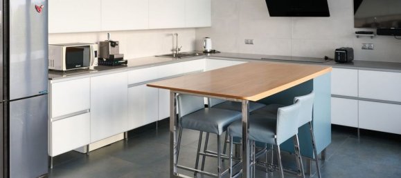 5 bedrooms Villa in Altea, Spain No. 186415 9