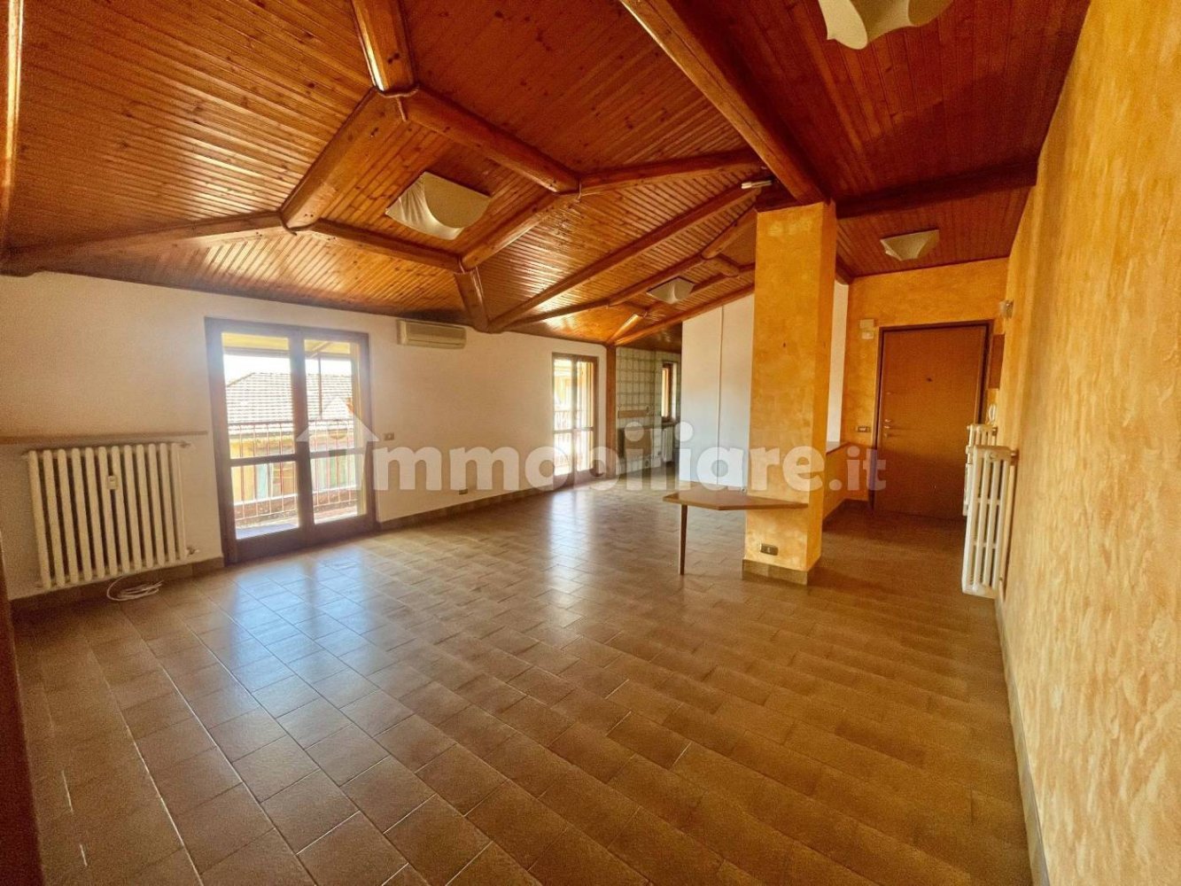 2 Schlafzimmer Wohnung in Tortona, Italy, Nr. 264299