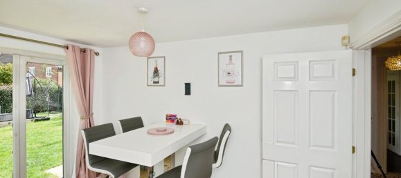 5 bedrooms House in Sittingbourne, United Kingdom No. 10891 7