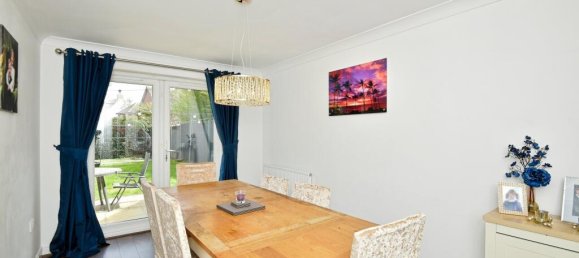 5 bedrooms House in Sittingbourne, United Kingdom No. 10891 4