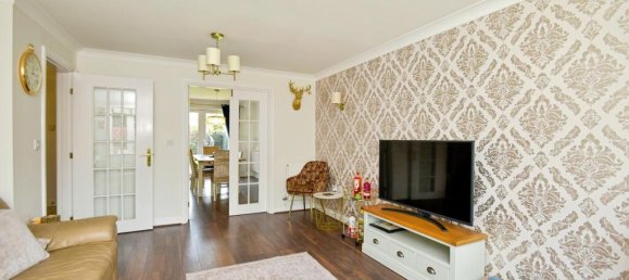 5 bedrooms House in Sittingbourne, United Kingdom No. 10891 3