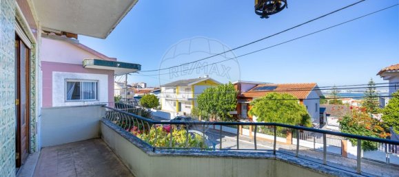 5 bedrooms House in Corroios, Portugal No. 20677 38