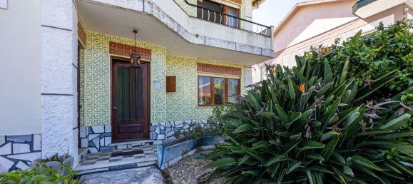 5 bedrooms House in Corroios, Portugal No. 20677 22