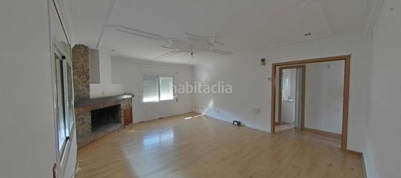 4 bedrooms House in Santa Eulalia De Roncana, Spain No. 160663 2