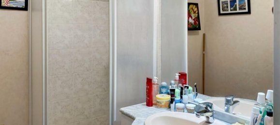 2 bedrooms Apartment in Les Sables-d'Olonne, France No. 281202 10