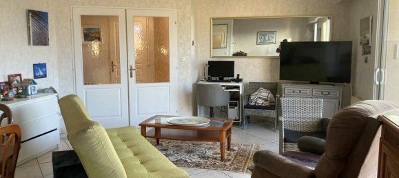2 bedrooms Apartment in Les Sables-d'Olonne, France No. 281202 11