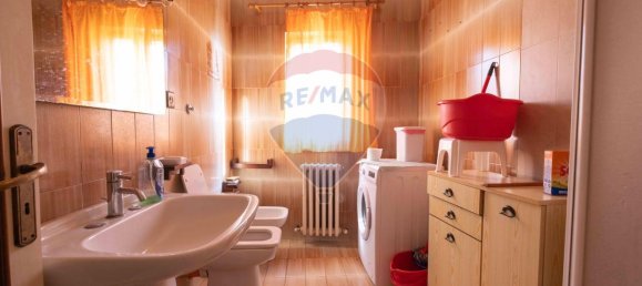 3 rooms Apartment in Cupramontana, Italy No. 1770 14