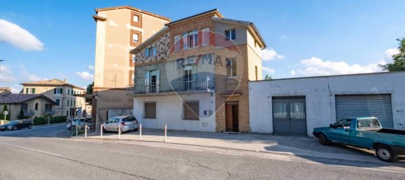 3 rooms Apartment in Cupramontana, Italy No. 1770 16