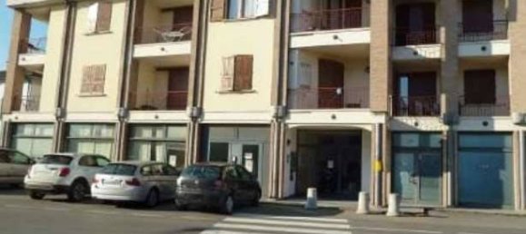 2 bedrooms Apartment in Mozzanica, Italy No. 335002 2