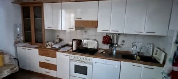 4 bedrooms House in Villalvernia, Italy No. 325309 4