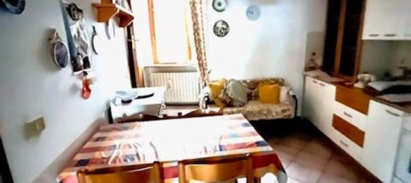 4 bedrooms House in Villalvernia, Italy No. 325309 5