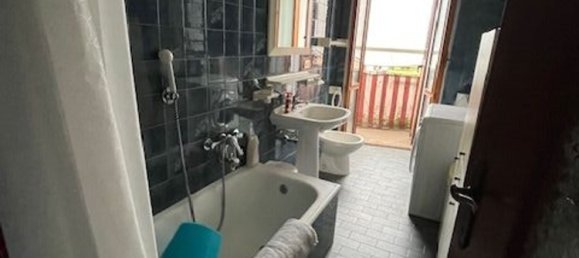 4 bedrooms House in Villalvernia, Italy No. 325309 7