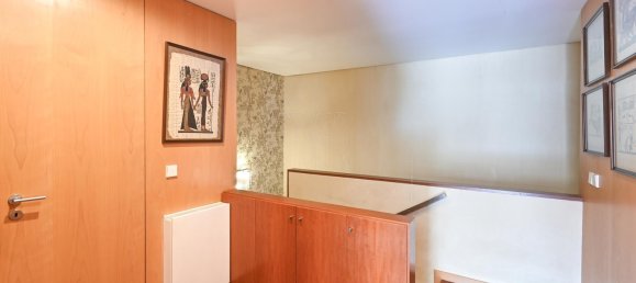 5 bedrooms Duplex in Porto, Portugal No. 108028 4