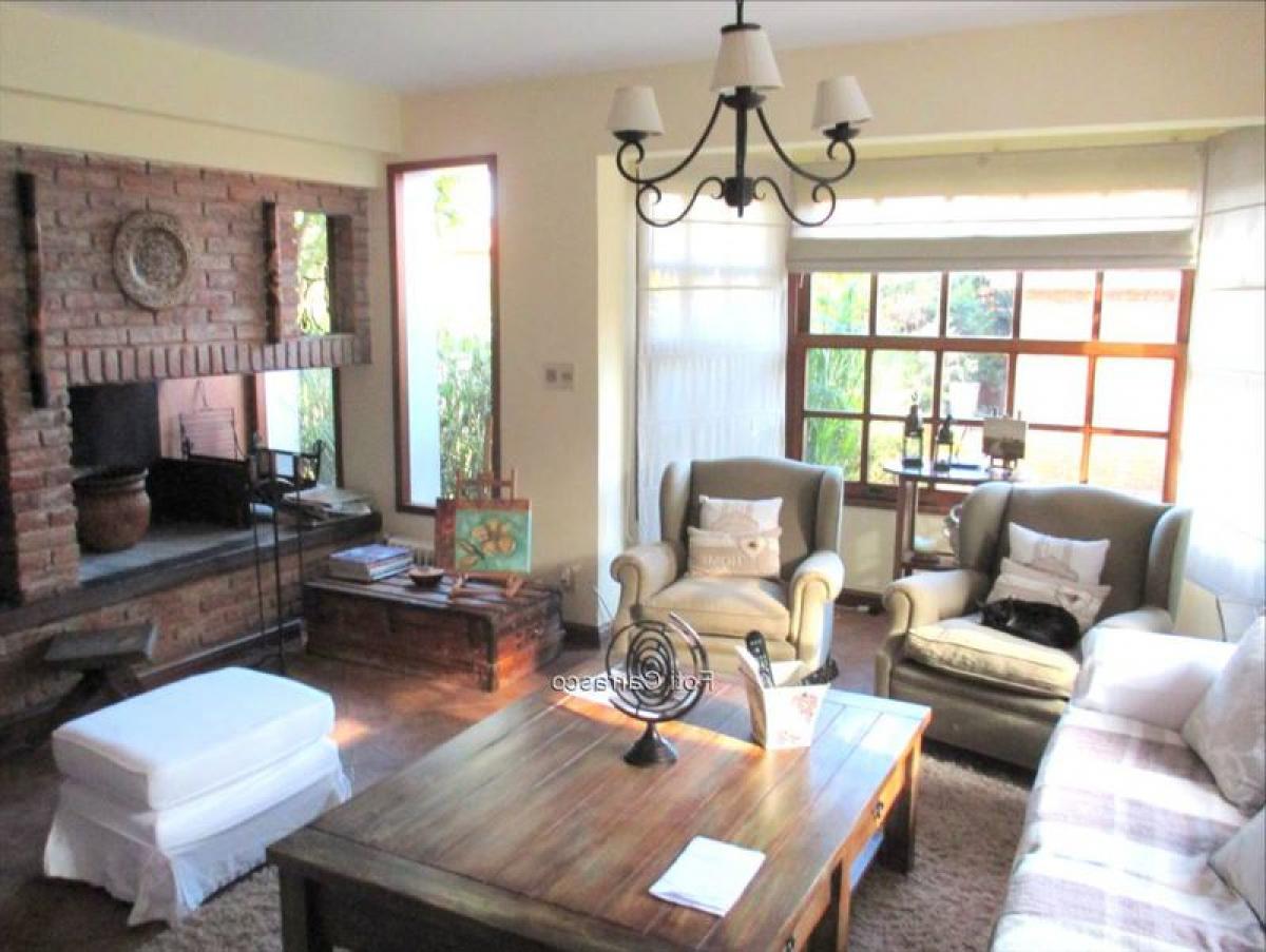 3 Schlafzimmer Haus in Montevideo, Uruguay, Nr. 10317