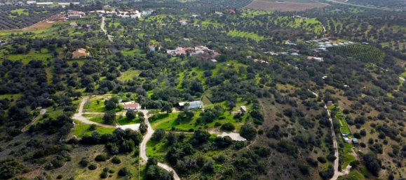 1 غرف نوم منزل في Mexilhoeira Grande, Portugal رقم 198533 2