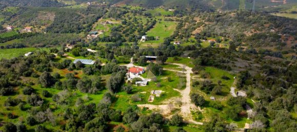 1 غرف نوم منزل في Mexilhoeira Grande, Portugal رقم 198533 6