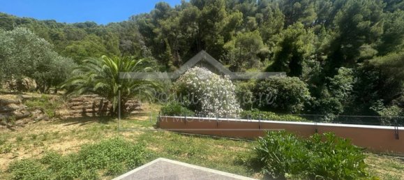 4 bedrooms Villa in Spotorno, Italy No. 331734 25