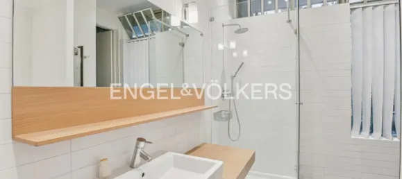 3 bedrooms Penthouse in Paris, France No. 177955 8