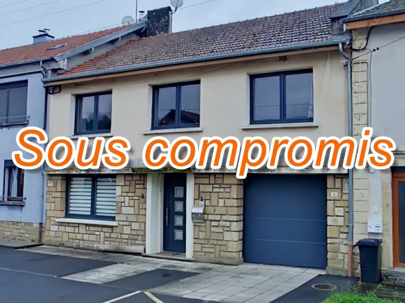 Moradia em banda de 6 divisões em Ecouviez, France N.º 74513