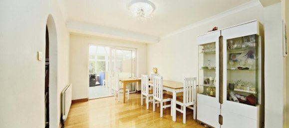 4 bedrooms House in London, United Kingdom No. 11584 5