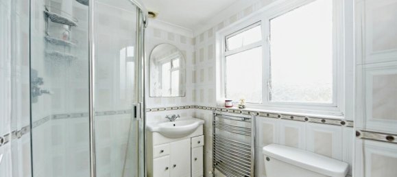 4 bedrooms House in London, United Kingdom No. 11584 10