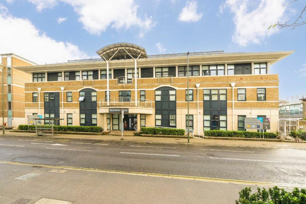 1 bedroom Apartment in London, United Kingdom No. 10204