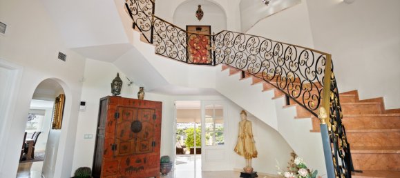 6 bedrooms Villa in Benahavis, Spain No. 4644 10