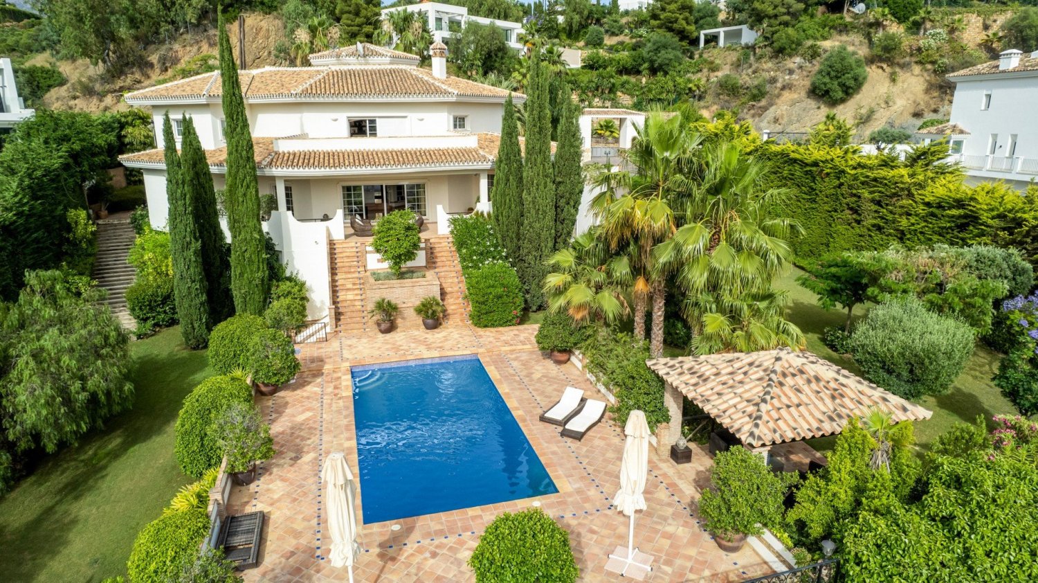 6 bedrooms Villa in Benahavis, Spain No. 4644