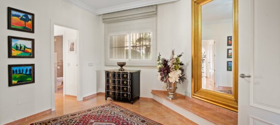 6 bedrooms Villa in Benahavis, Spain No. 4644 22