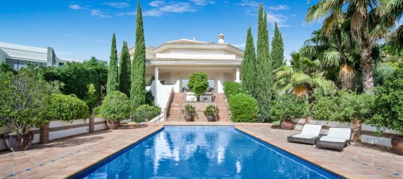 6 bedrooms Villa in Benahavis, Spain No. 4644 5