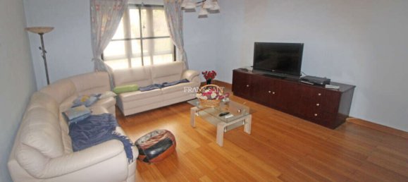 3 bedrooms House in Attard, Malta No. 11221 2