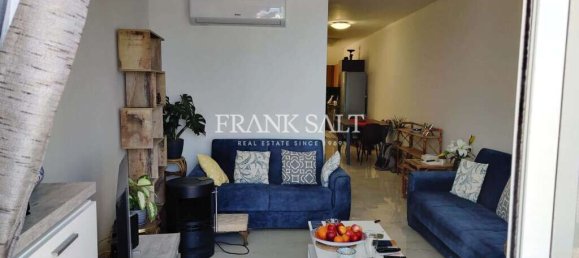 2 bedrooms Penthouse in Marsalforn, Malta No. 5779 8