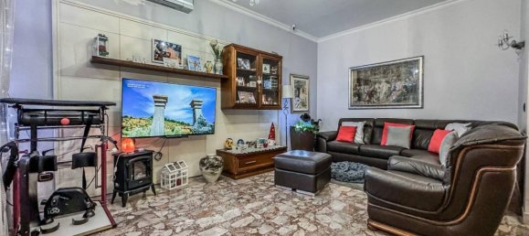 4 rooms Apartment in Rome, Italy No. 147766 5