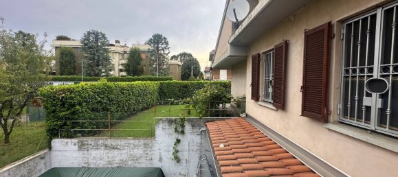 5 rooms Villa in Dalmine, Italy No. 258843 25