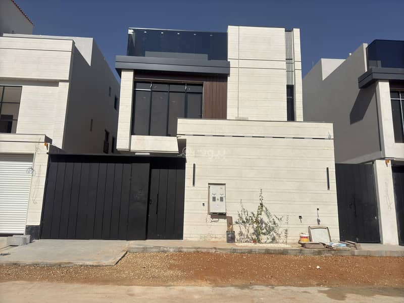 6 bedrooms Villa in Riyadh, Saudi Arabia No. 243