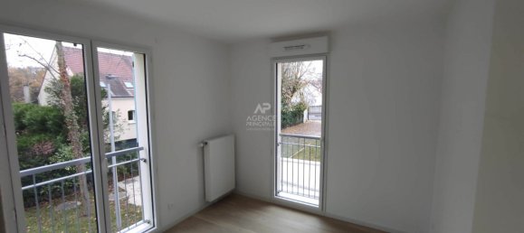 2 chambres Appartement à Le Mesnil-le-Roi, France No. 347056 6